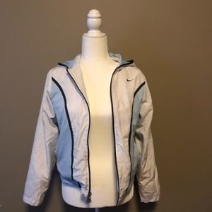 nike windbreaker white blue